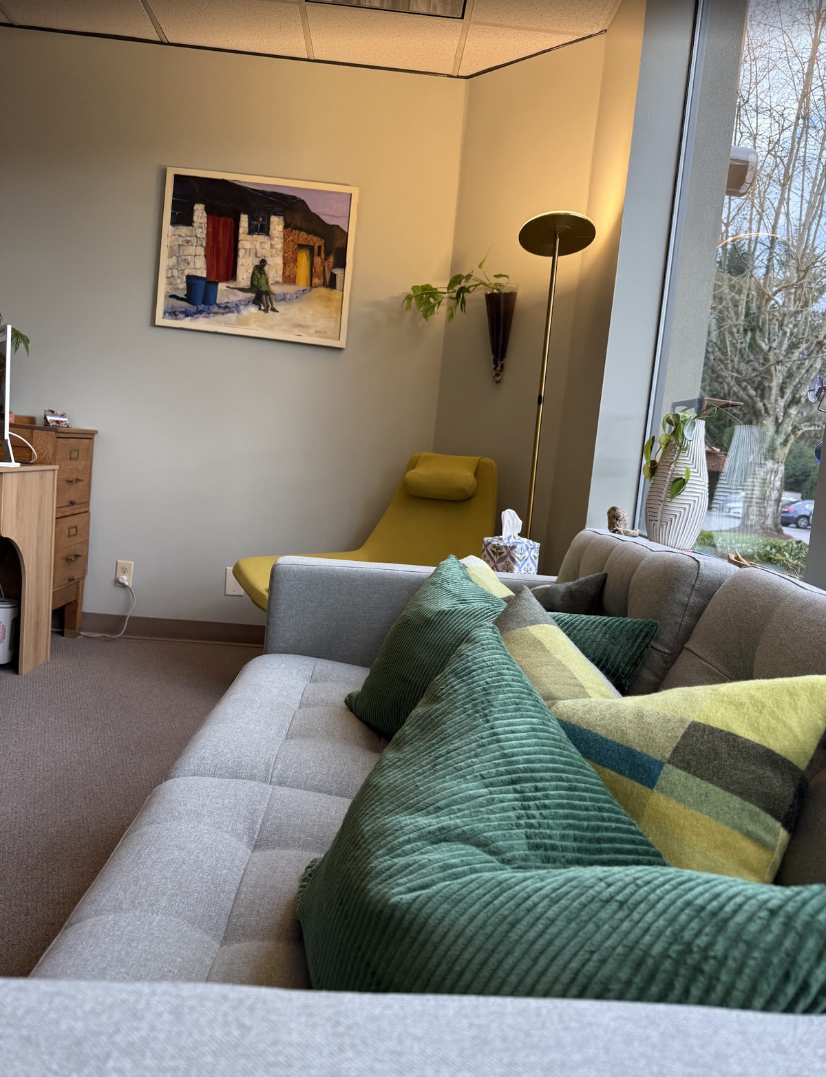 Another view of the consultation room at Kate Swartz PMHNP office